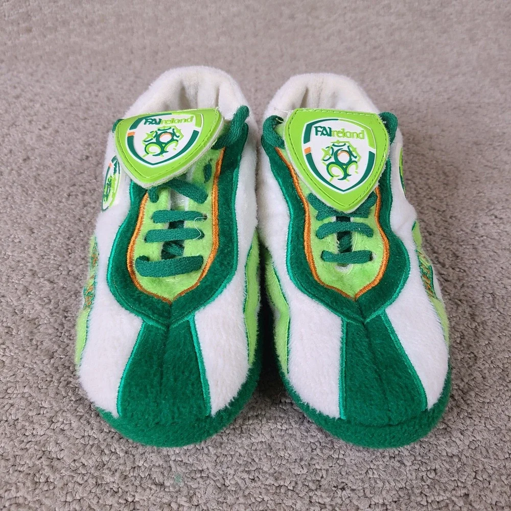Sloffie Shoes Kids XXS I11-13 Ireland Soccer Slippers Green‎ White Shamrocks